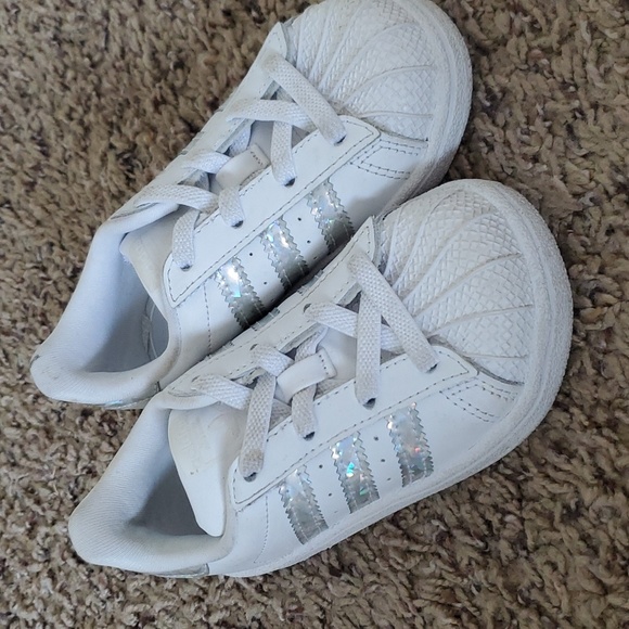 Kids toddler Adidas sneakers size 7k - Picture 1 of 6